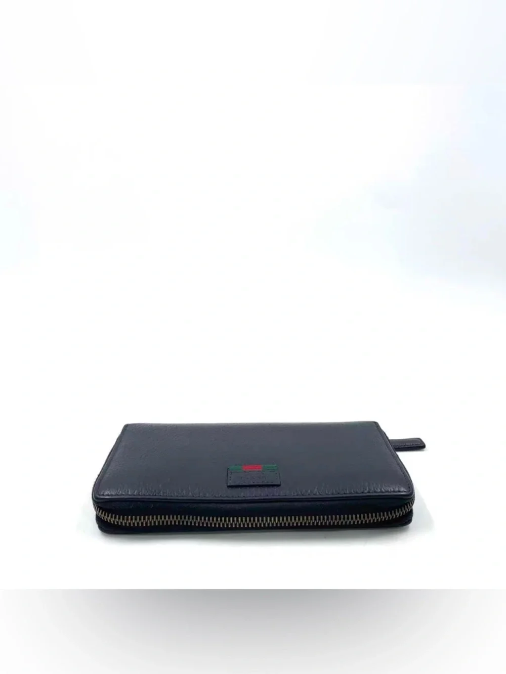 Authentic Gucci Luxurious Black Grain Leather Zip Around Long Wallet